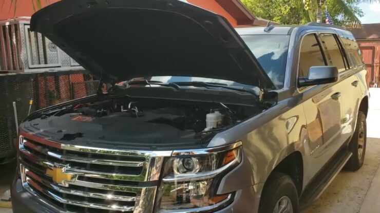 Second battery on Chevrolet Tahoe 2018